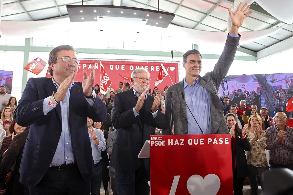 Pedro Sánchez lamenta la muerte de Fernández Vara y destaca su figura como  ejemplo de diálogo, compromiso y servicio público 