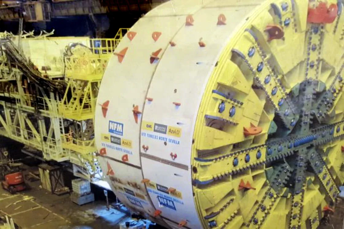 La tuneladora de la SE-40: hecha a medida por 37 millones de euros y vendida como chatarra tras no utilizarse nunca