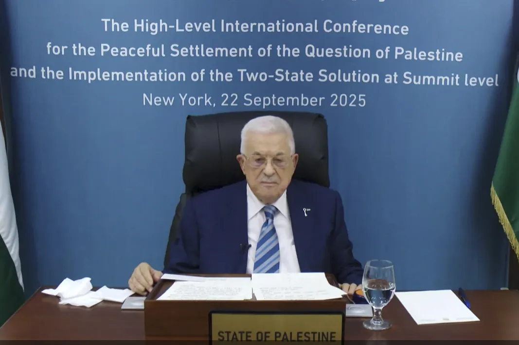 Abu Mazen: "Hamas es un obstáculo para la paz, debe entregar las armas"
