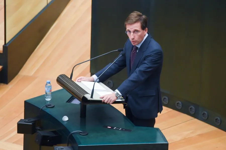 Almeida anuncia el inicio de las obras del bulevar de Alcalá durante más de una hora de discurso enfocado por el problema de la vivienda: "No lo vamos a solucionar mañana, pero estamos poniendo cimientos"
