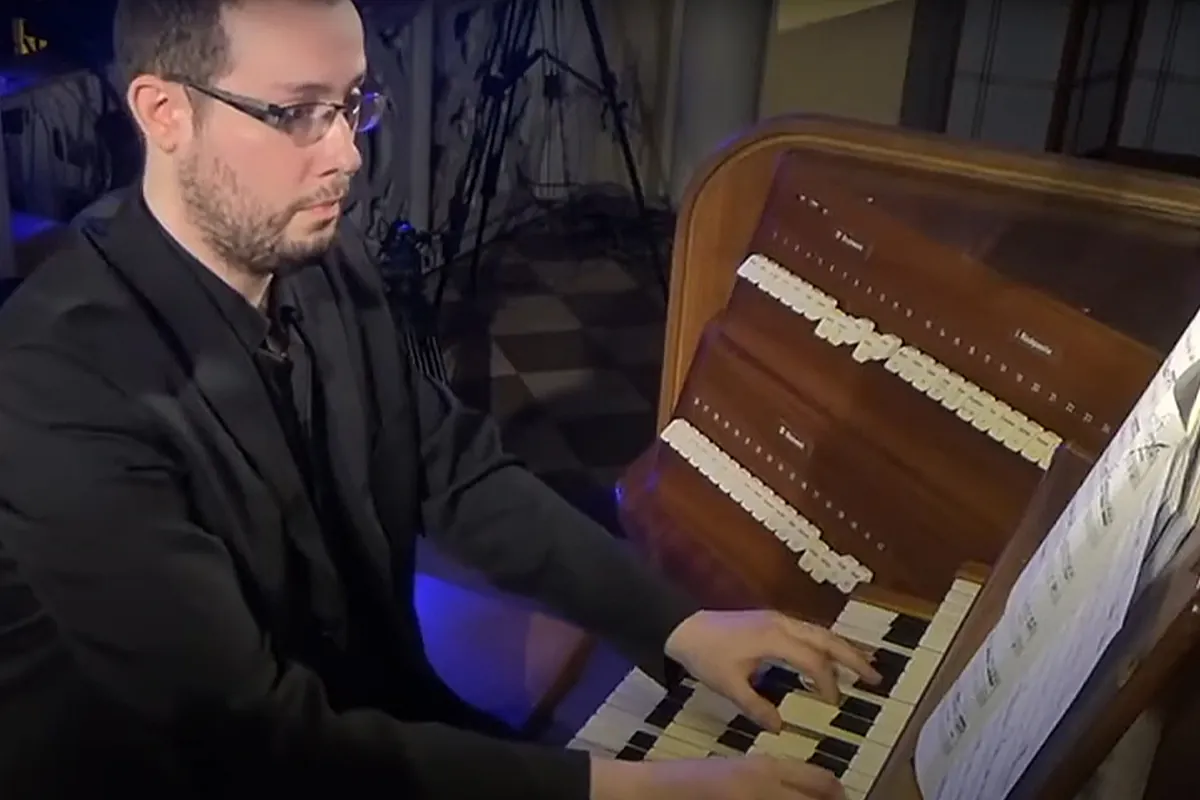 La fama rusa de Daniel Salvador, el organista de Zamora amado por el Kremlin y protegido por el Vaticano