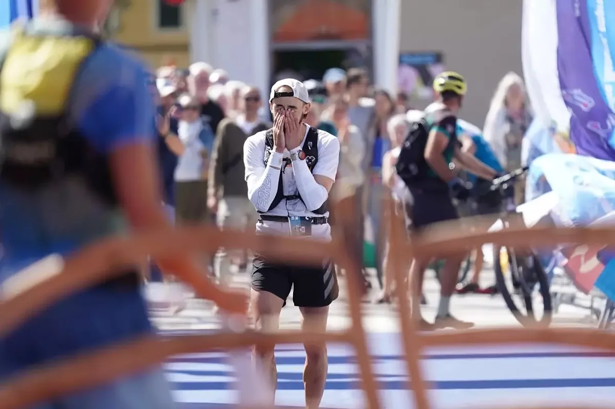 Pablo Ibáñez, el corredor que perdió una carrera de 185 km en el sprint final y acabó en el hospital: "Me dolía el contacto con la cama"