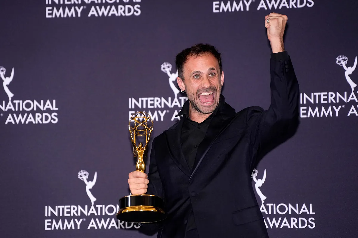 Oriol Pla hace historia como el primer español en ganar un Emmy Internacional en Nueva York