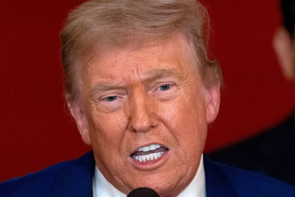 Trump anuncia un extra?o alto el fuego de 12 horas entre Ir?n e...
