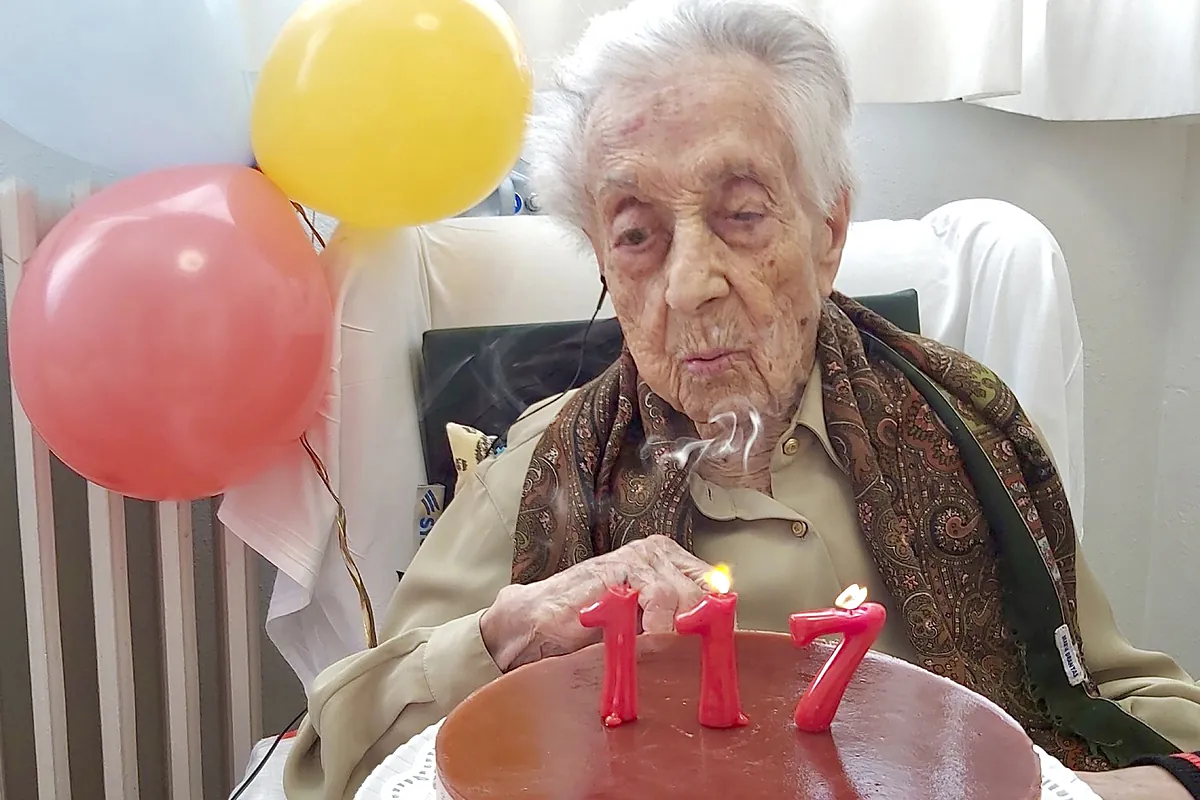 Interés mundial por el yogur que consumía la mujer catalana fallecida a los 117 años en 2024