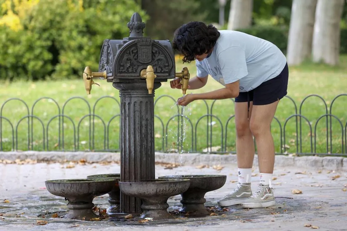 La Aemet activa alertas por calor extremo en 10 comunidades, con temperaturas superiores a los 40 grados