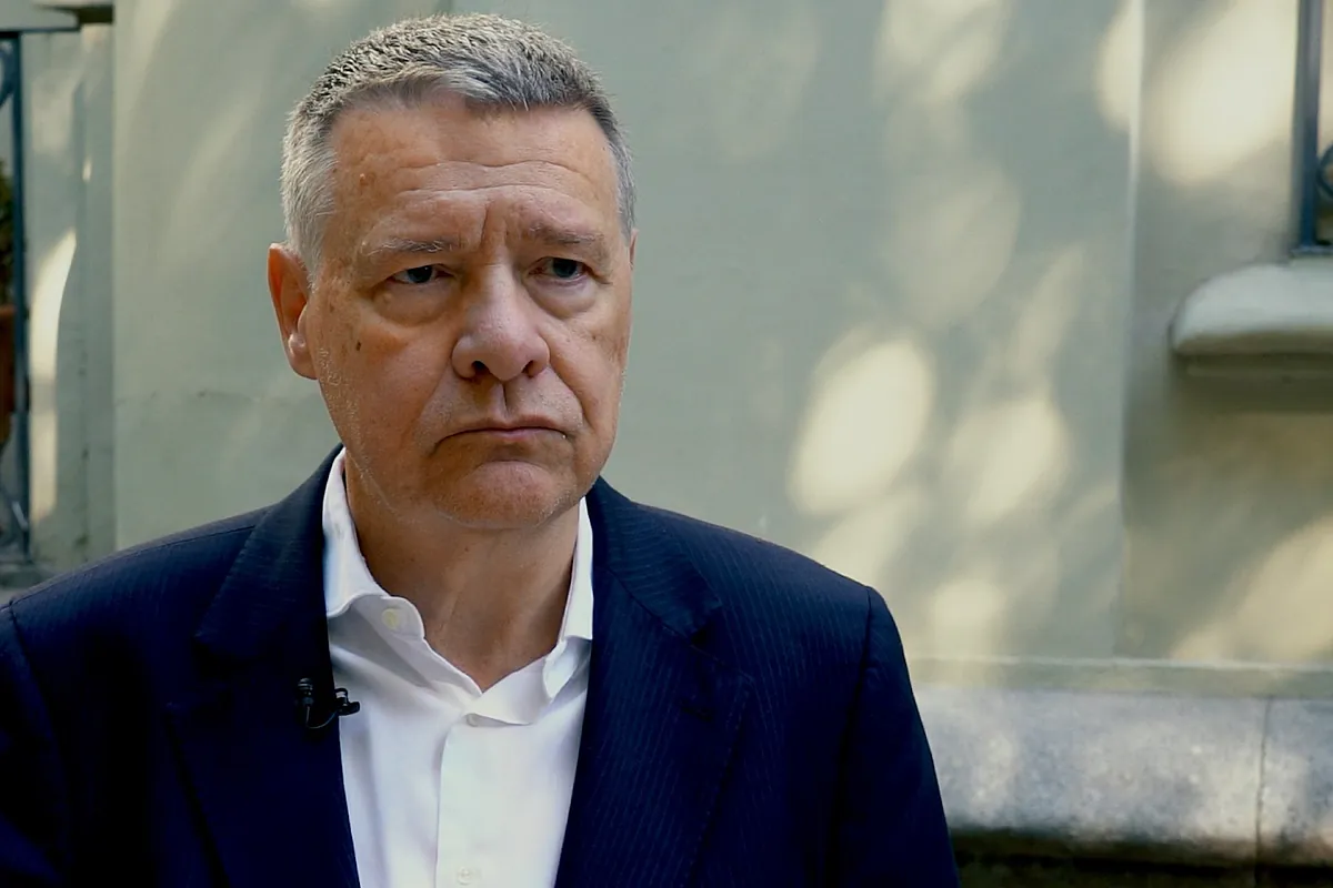 Jordi Sevilla: "El Partido Socialista se está convirtiendo en un club de fans de Pedro Sánchez"